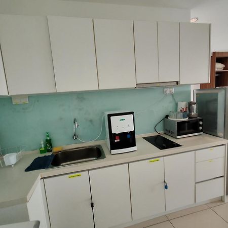 Apartamento Ls Mansion One George Town Exterior foto